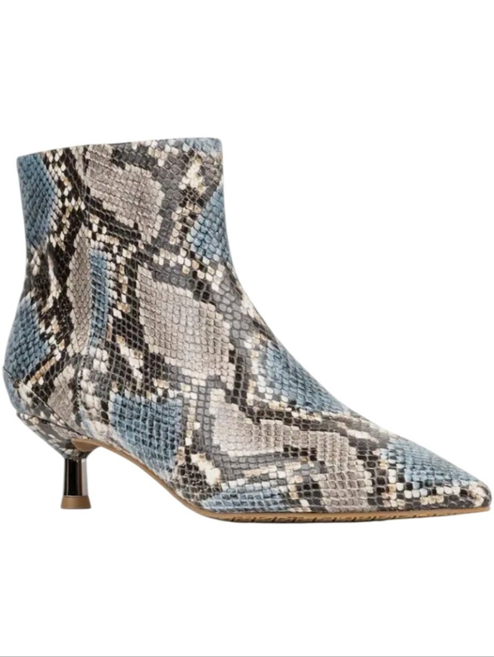 Donald Pliner Women's Dazha Kitten Heel Ankle Boots...Size 7
